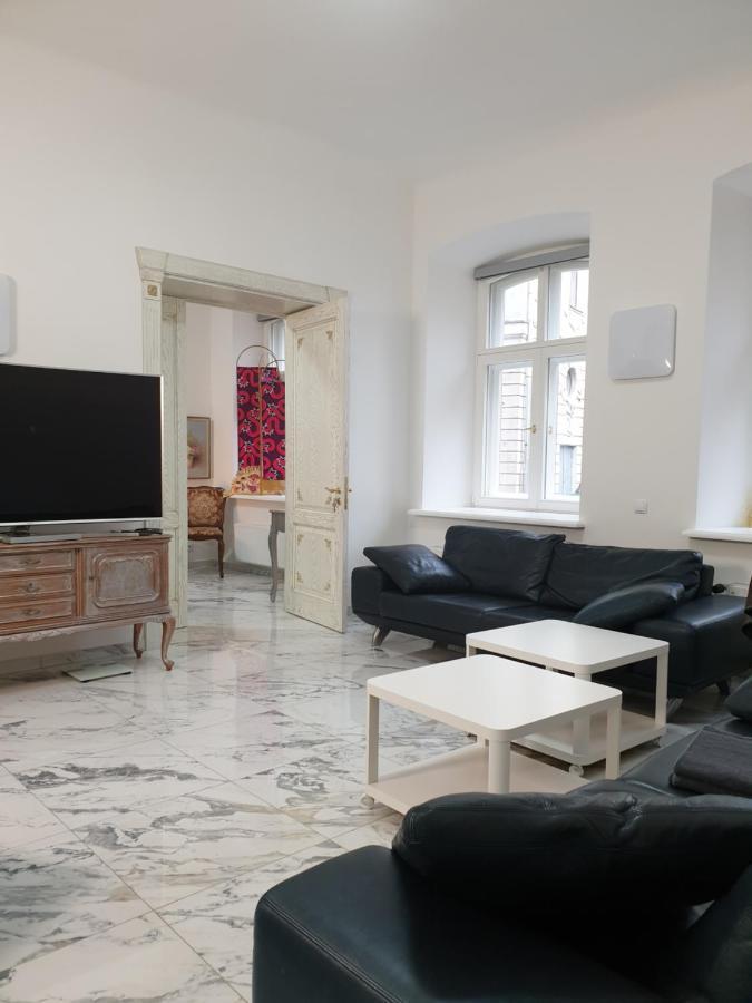 Riga Center Apartment In Old Town Екстериор снимка
